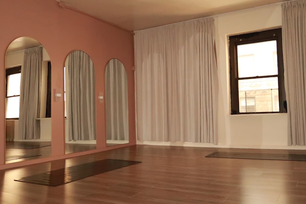  Alma Yoga Studio