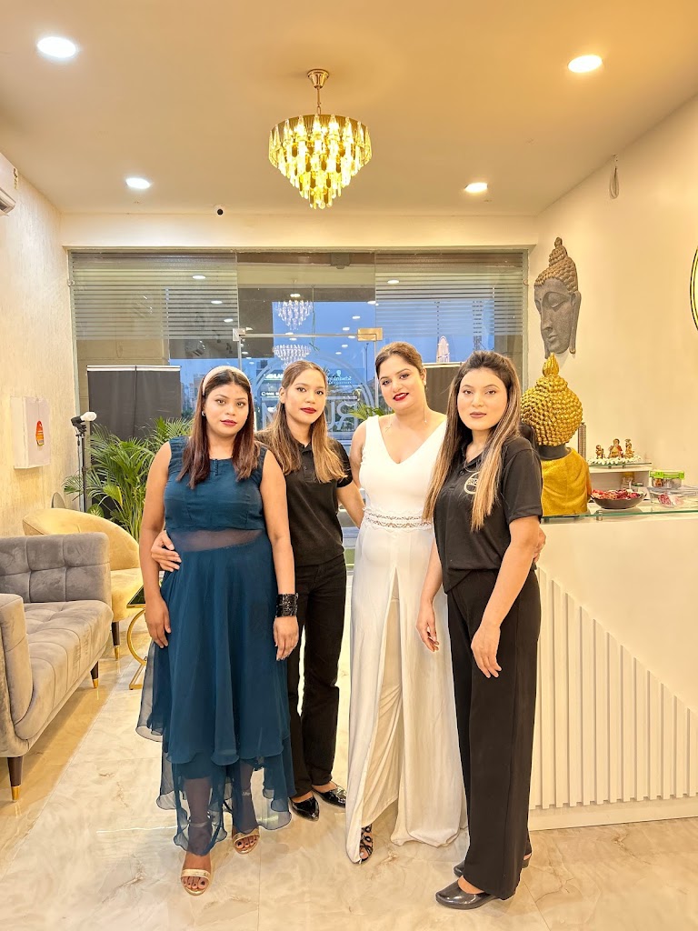 Ruam Unisex Salon Services