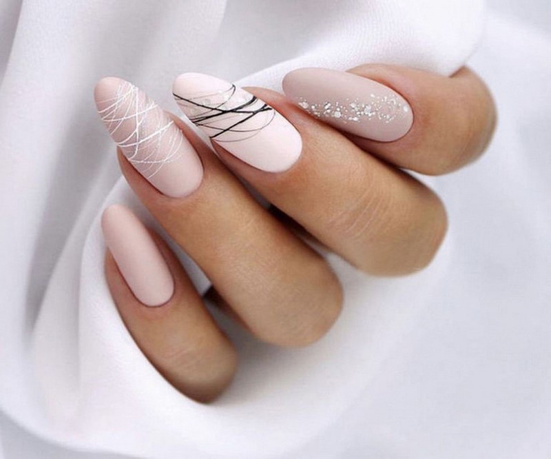 Salon manicura rusa "Esfiri"