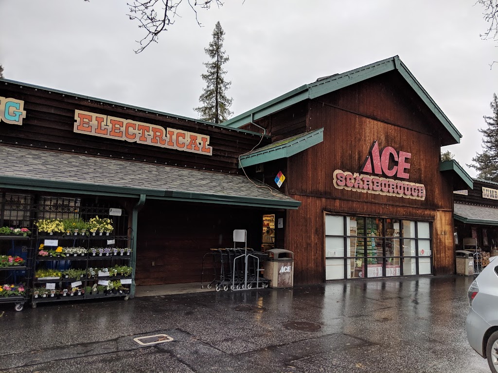 Hardware store in Ben Lomond
