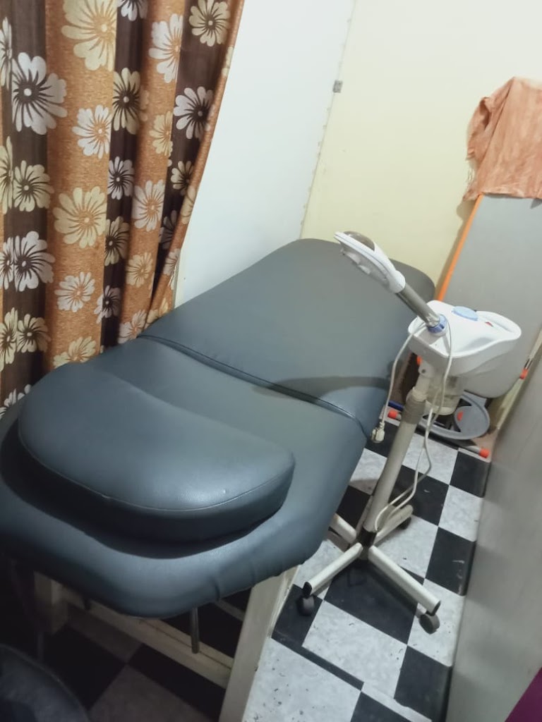 Monika Beauty Parlour