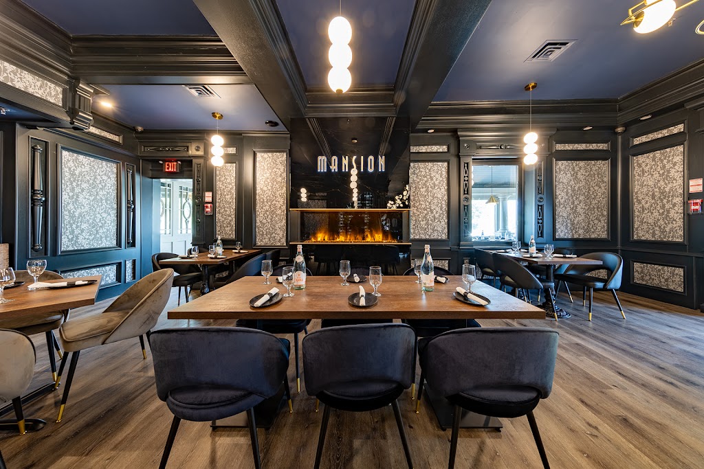 Mansion Kitchen + Bar