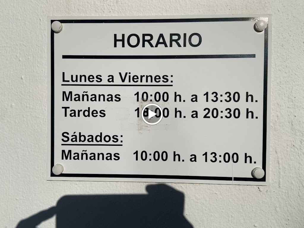 Clinica Veterinaria La Jara — Videos