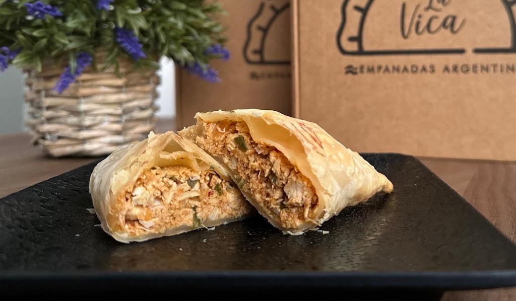 La Vica Empanadas Argentinas — Comida y bebida