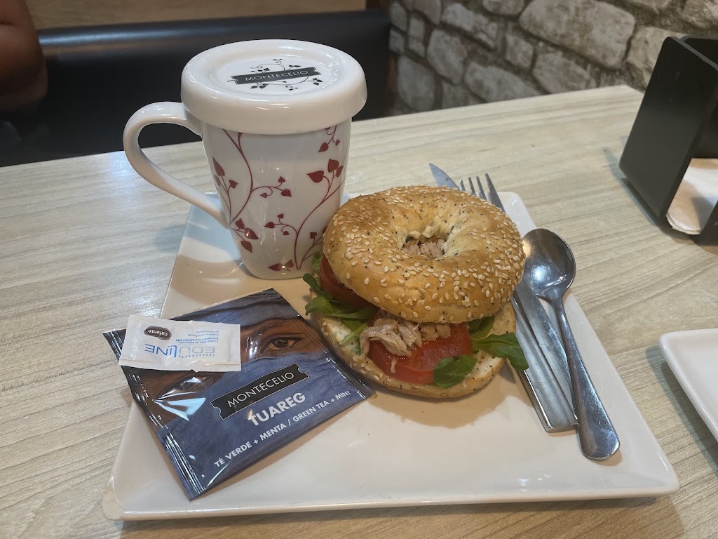 Cafeteria PANEA — Comida y bebida