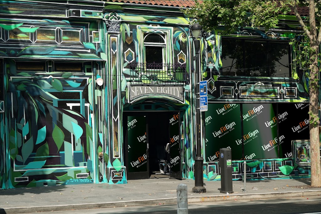  Live Fit Gym - Mission