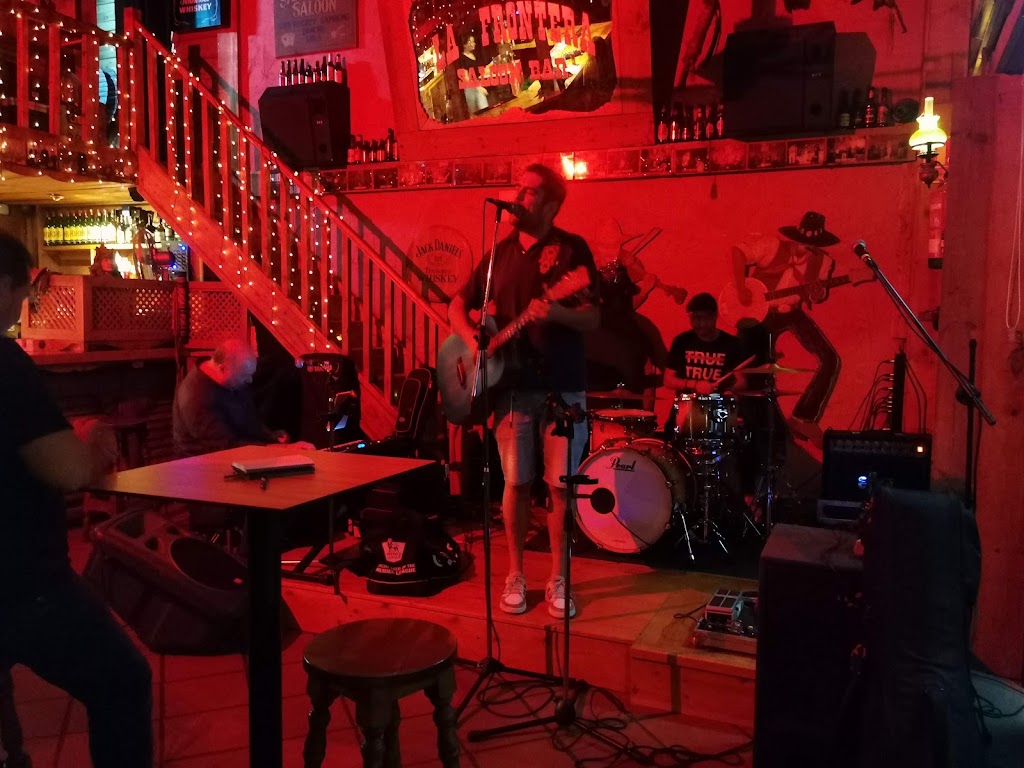 La Frontera Saloon Bar Villalba — Musica