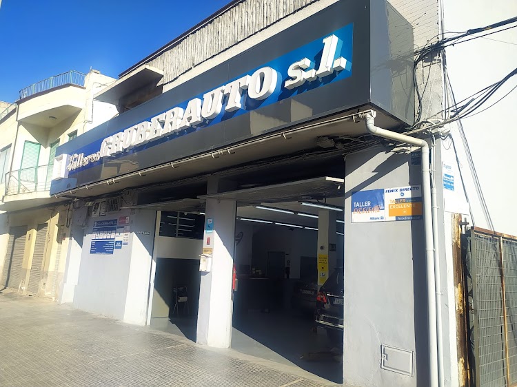 Talleres GRUBERAUTO / Chapa y Pintura / Mecanica 