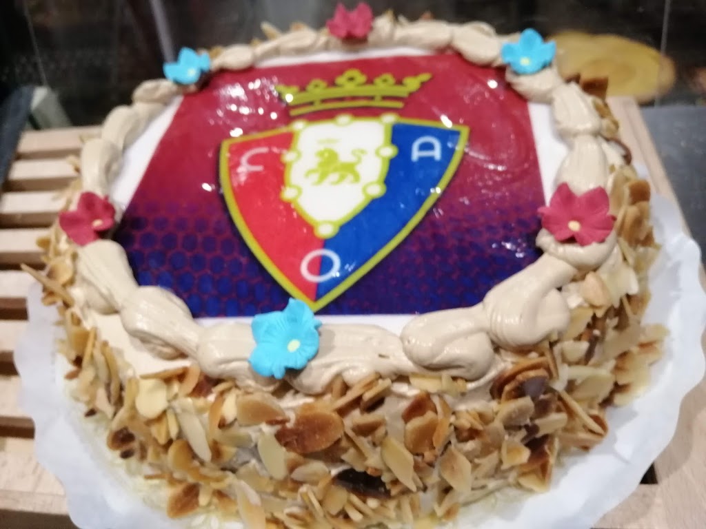 Panaderia Ogi Berri — Pastel