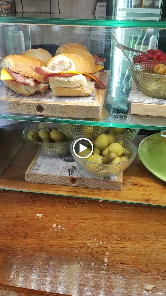 Iparra Cafe — Videos