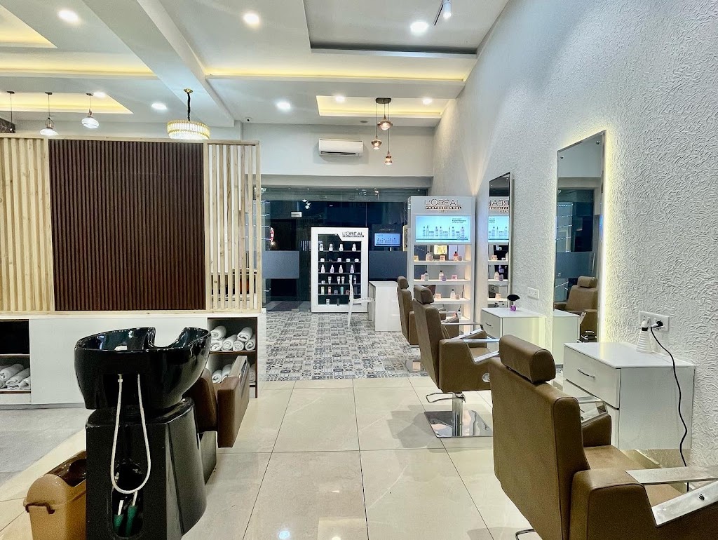 Glamour World Unisex Salon