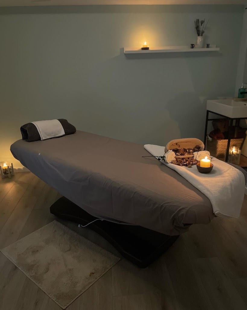 MASSATGES i RITUALS SENTITS