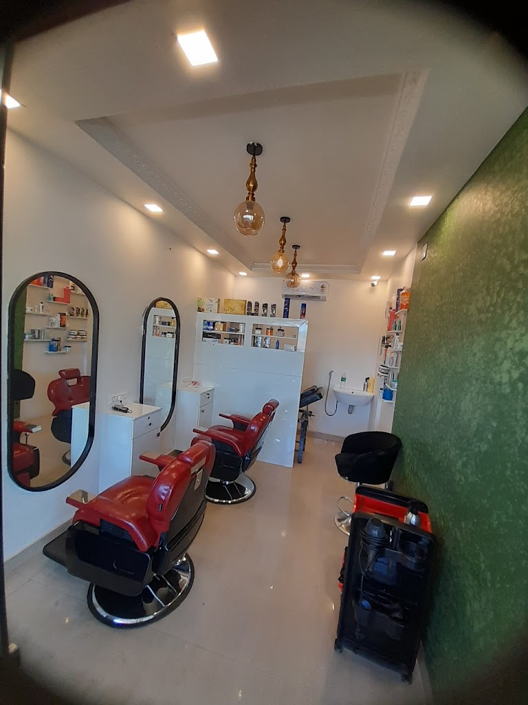 Carlos Man S Salon Mattannur Irrity Road