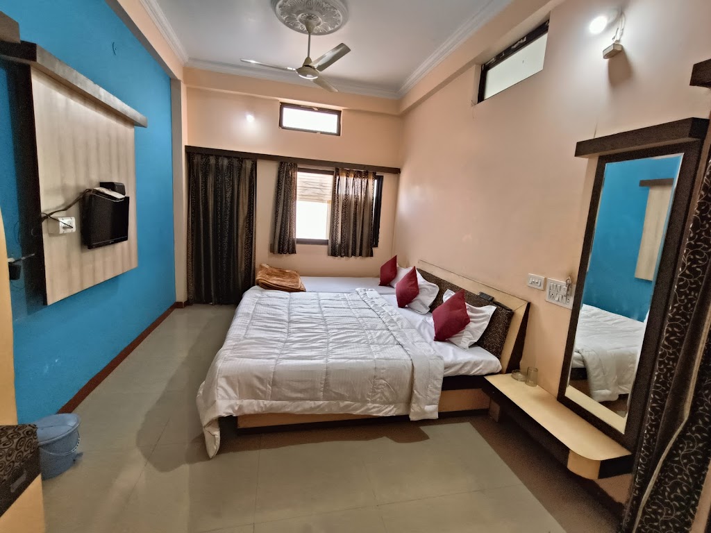Hotel Chaitanya