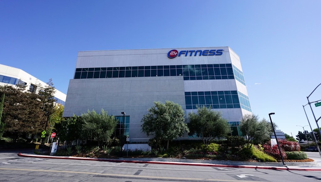  24 Hour Fitness