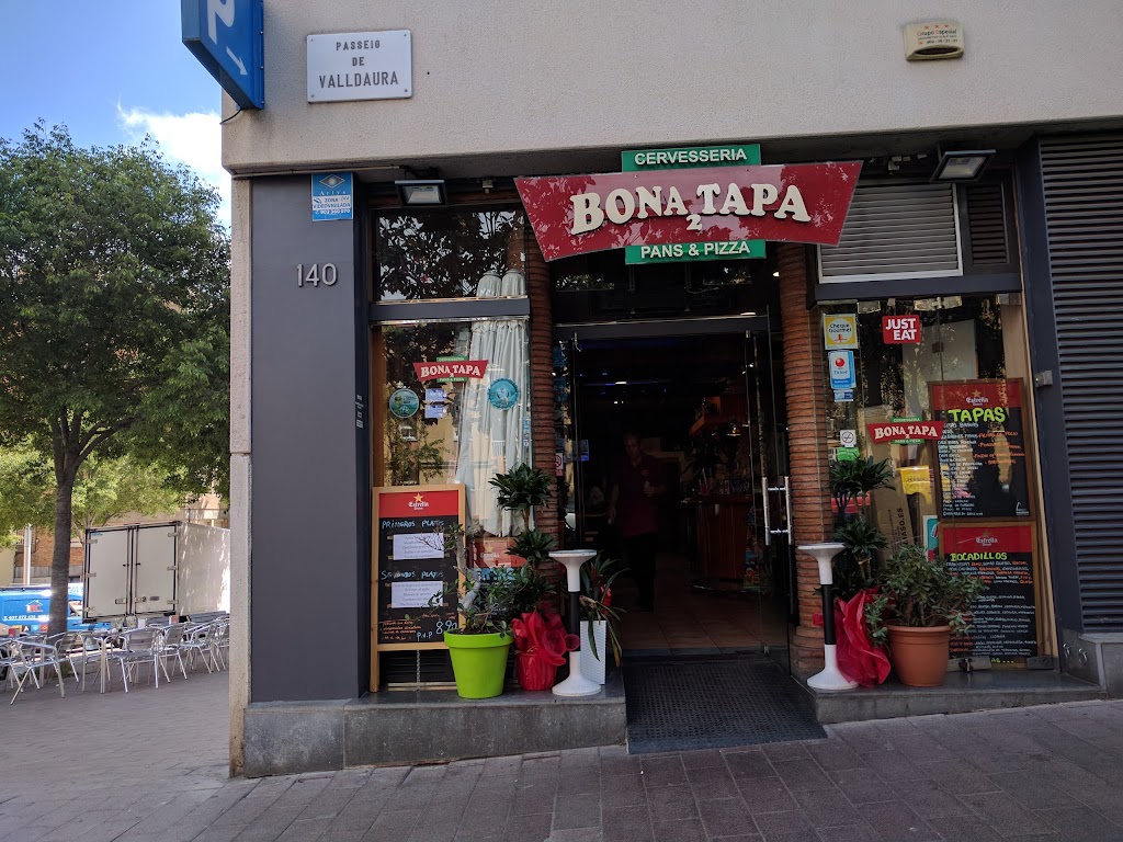 Servesseria Bona Tapa 2. Pans & Pizza