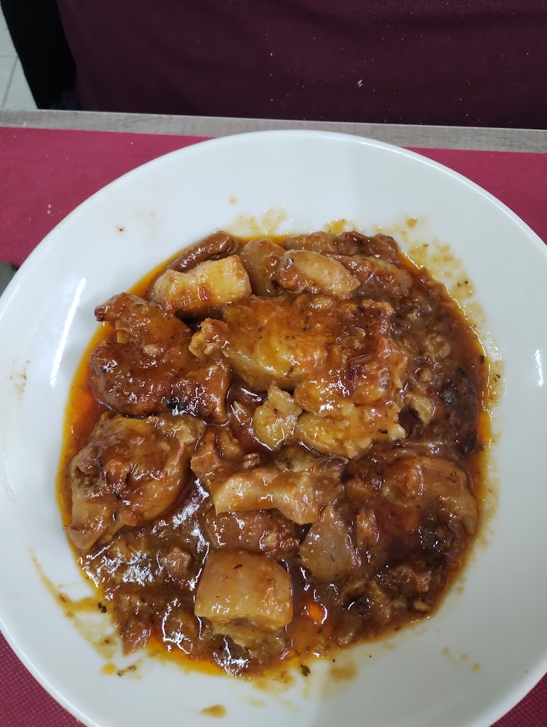 Restaurante L'eixample — Comida y bebida
