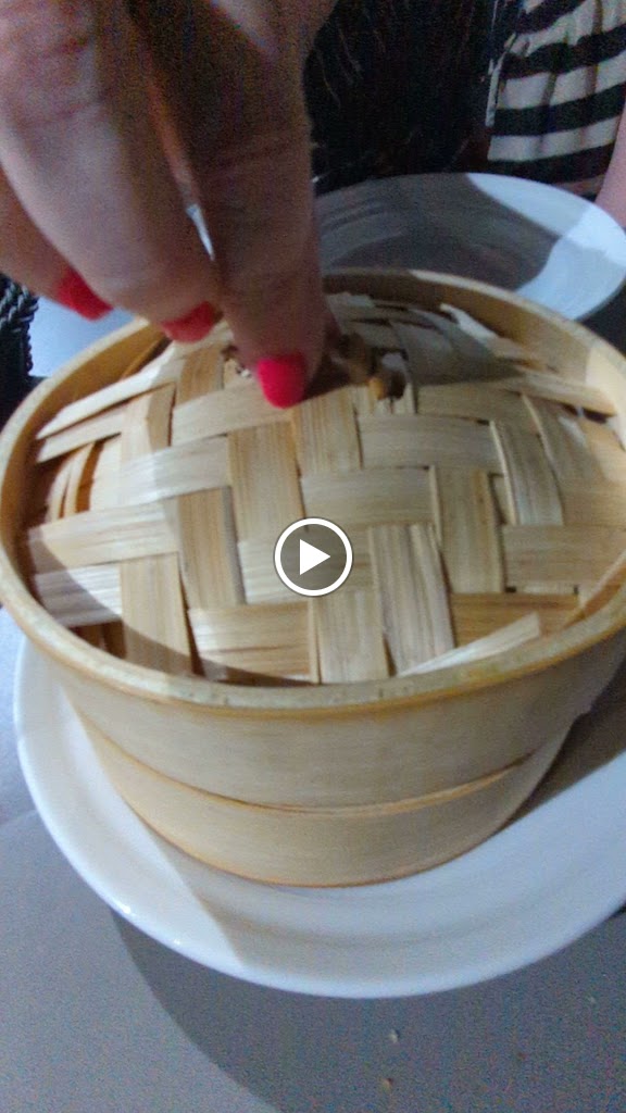 Restaurante Asador Candela Brasas & Tapas — Videos