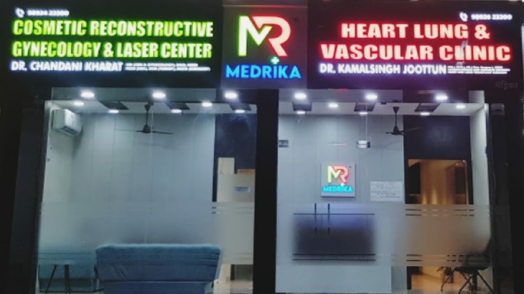 Dr. Dr Kamalsingh Joottun Mch Cvts