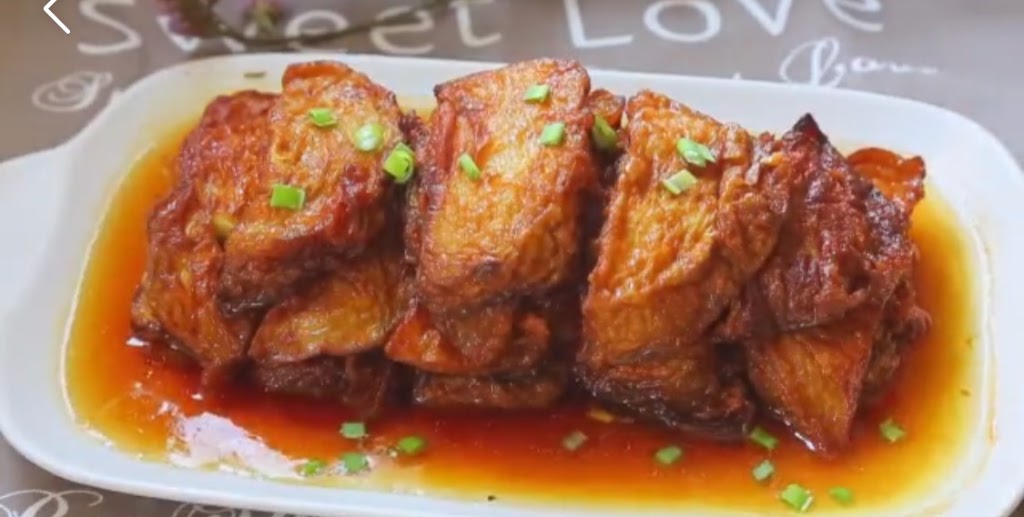 China Sol — Comida y bebida