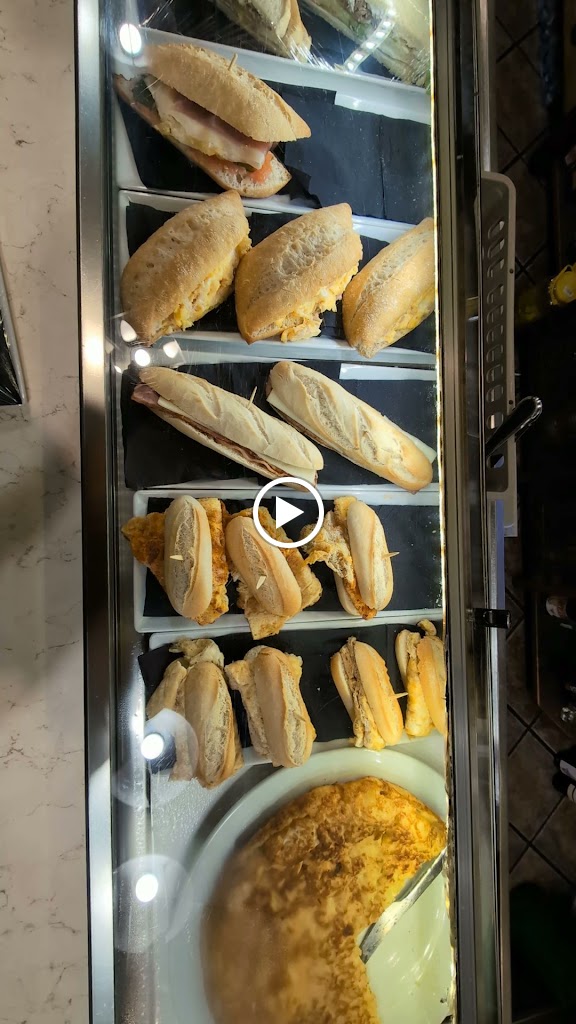 Cafeteria Arraigo — Videos