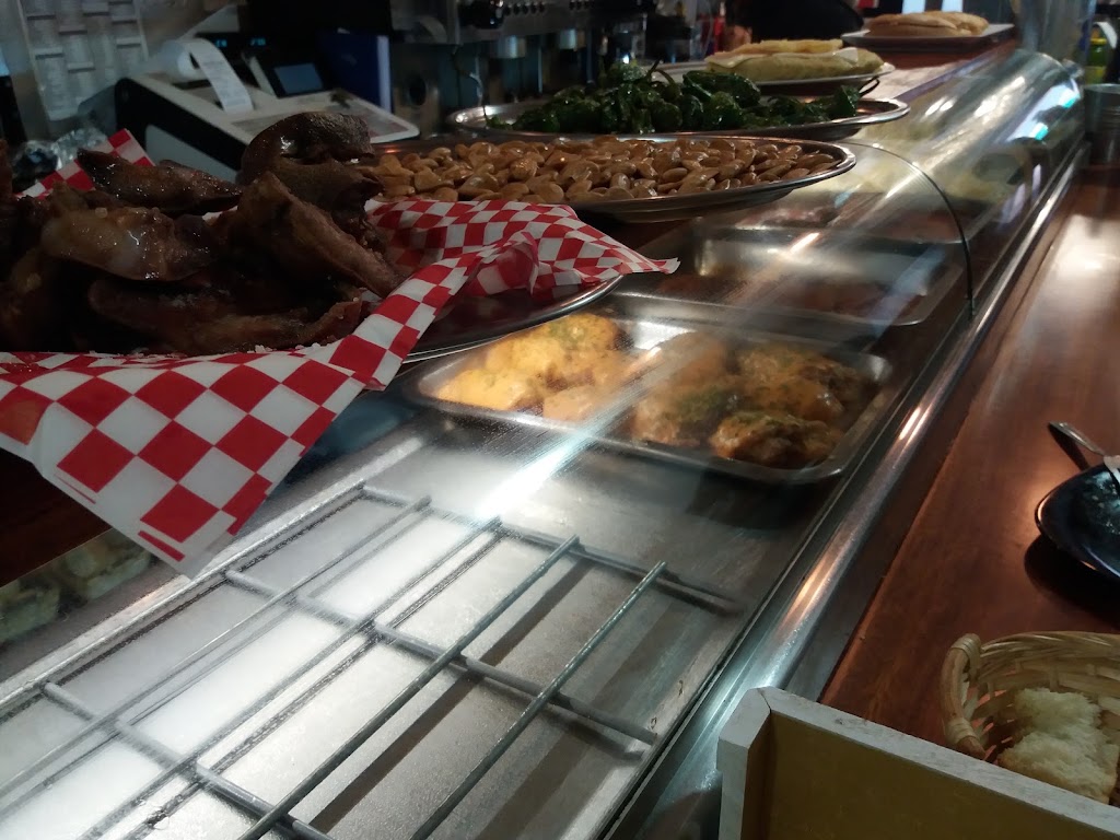 Bar Depikoteo — Comida y bebida
