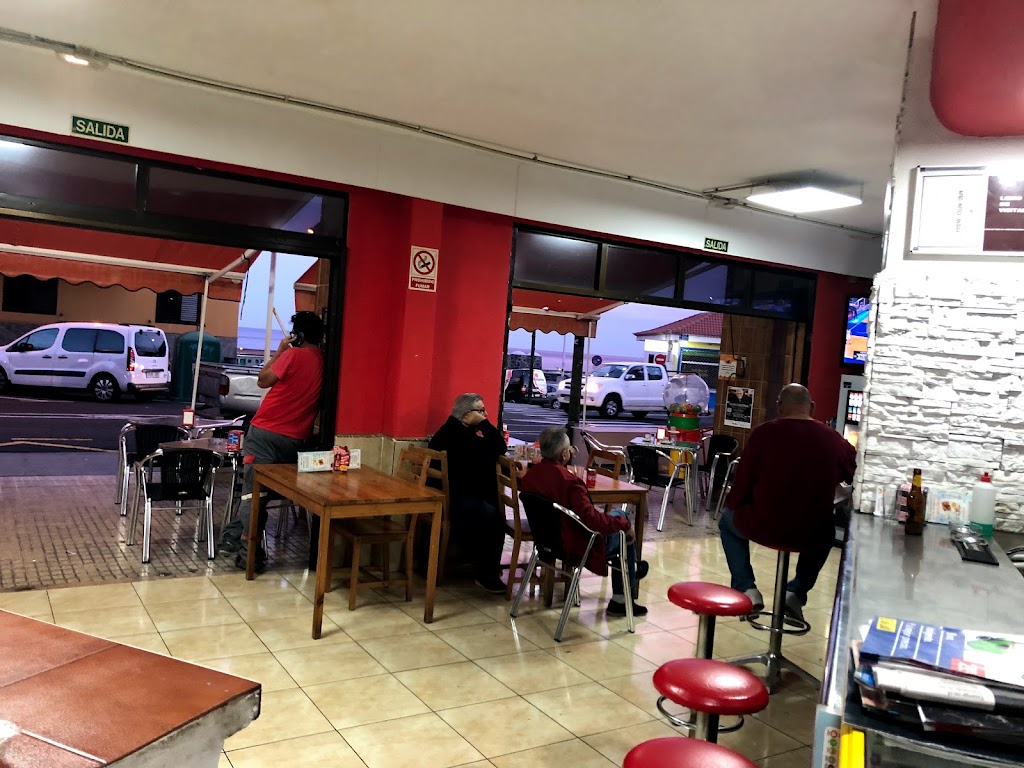 Cafeteria Hamburgueseria Neptuno — Ambiente