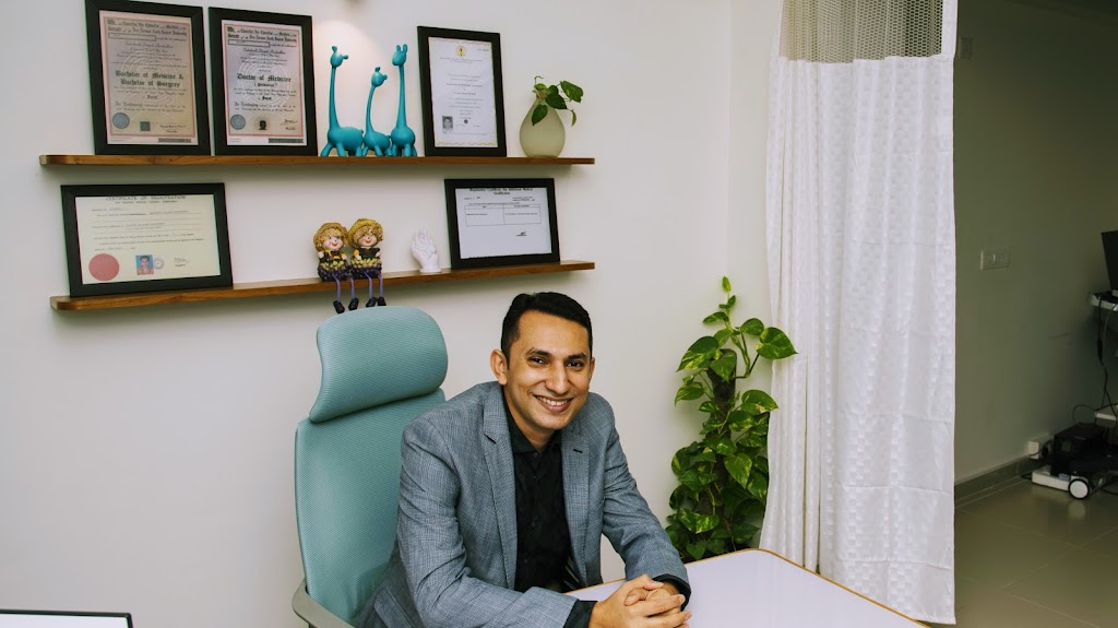 Dr. Dr Divyesh Sadadiwala Happy Hearts Heart Clinic For Children