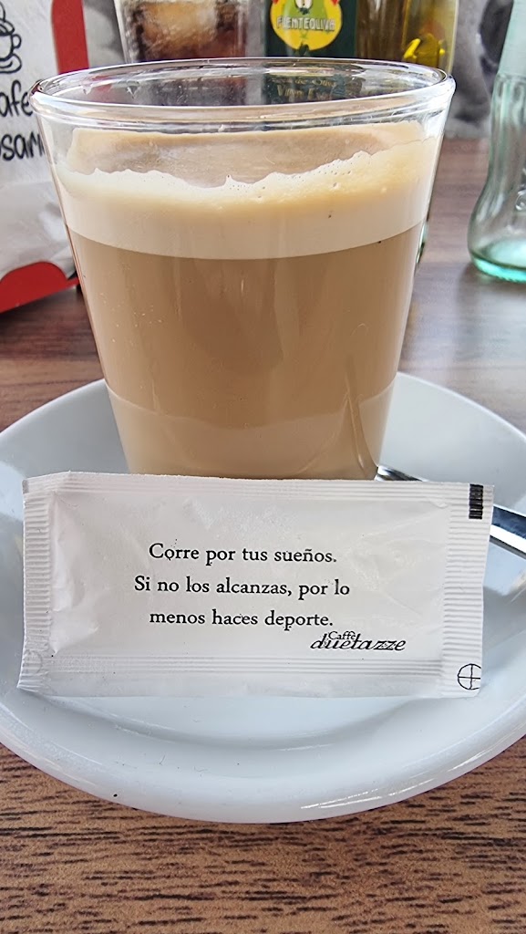 Cafeteria LaBlanca Paloma — Cafe
