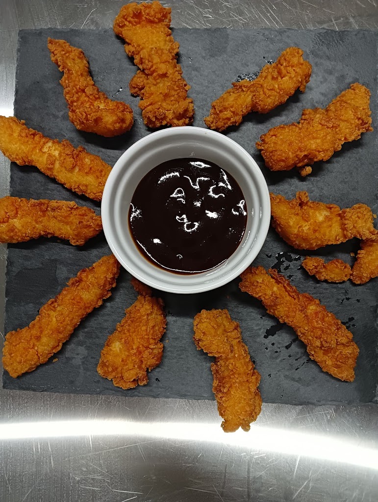 La Rodada del Fenix — Comida y bebida