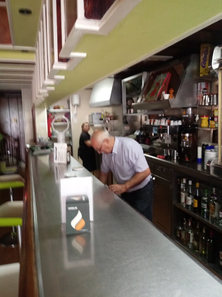 Bar Cafeteria la Luna — Ambiente