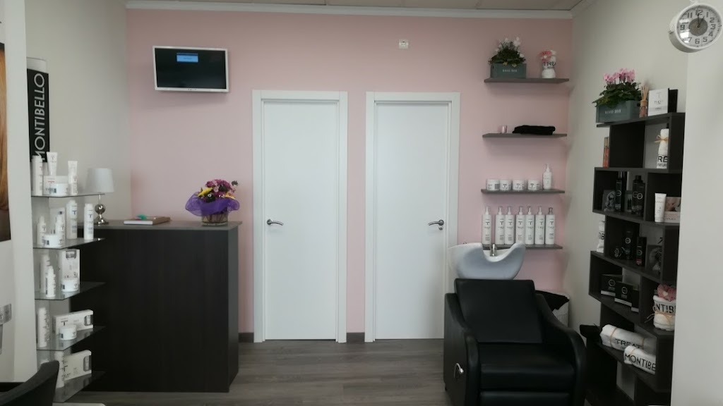 Nely Sandez Peluqueria Mixta — Del propietario