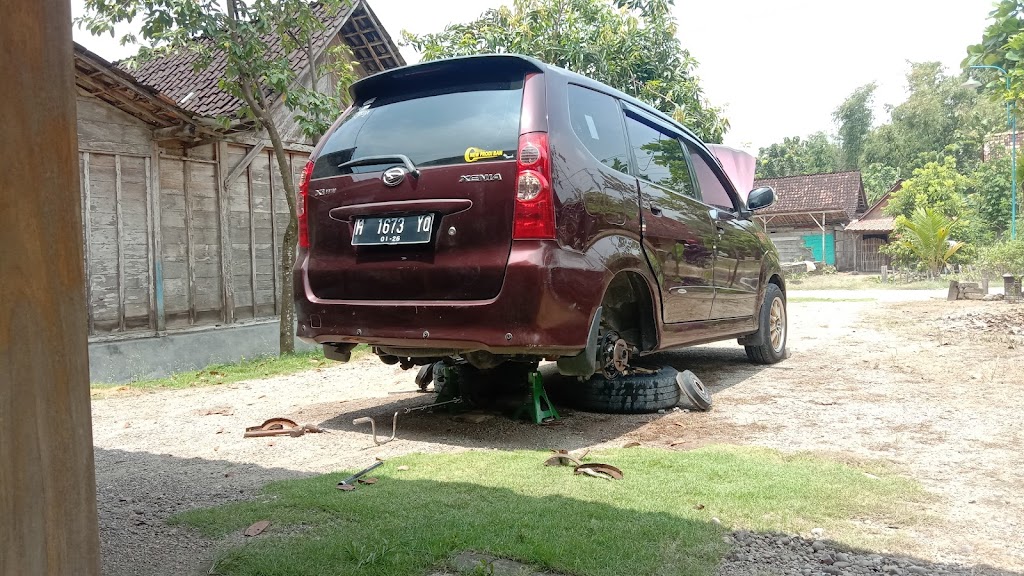 Bengkel Mobil JAYA MANDIRI MOTOR