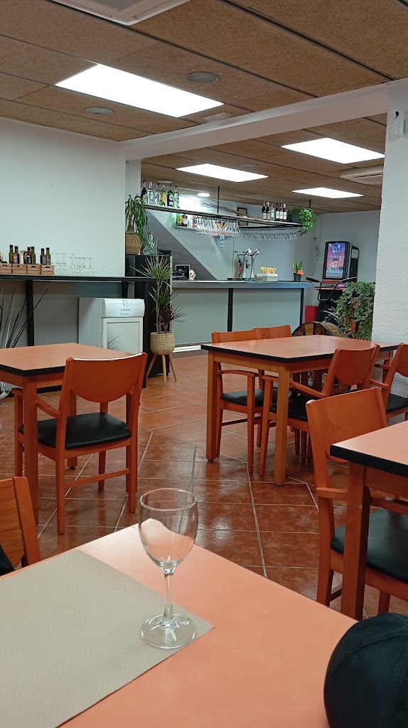 Can Amat Restaurant — Ambiente