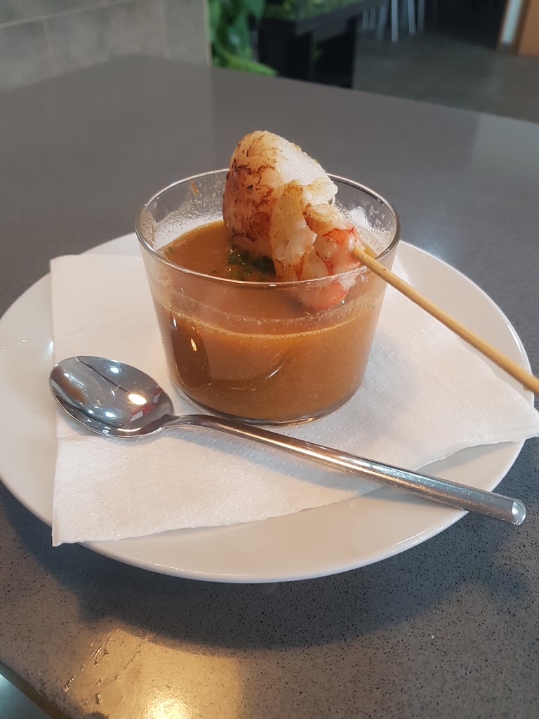 Bar Restaurante Ismus — Comida y bebida