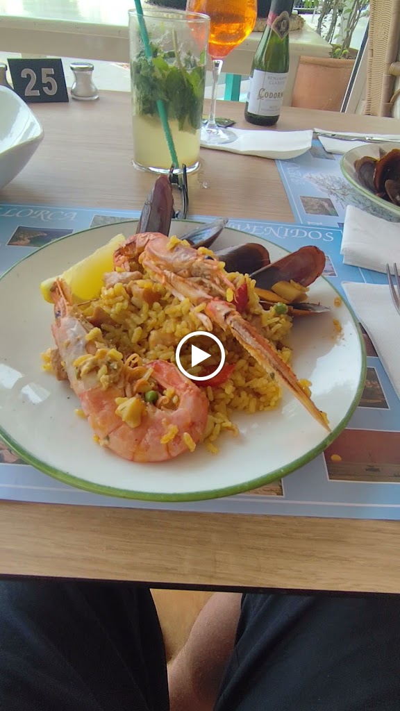 Restaurante Sa Bodega d'es Port — Paella