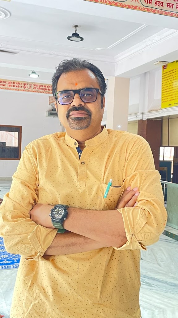 Dr. Dr Bhuvnesh Bansal