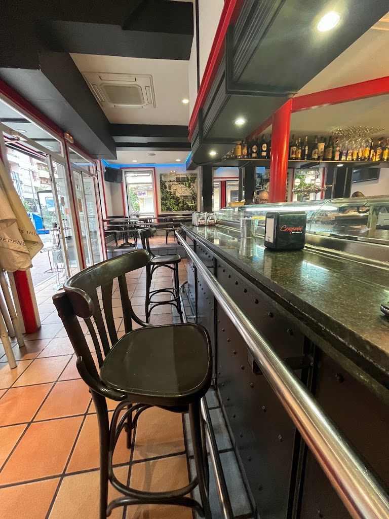 Cafe Opera — Ambiente