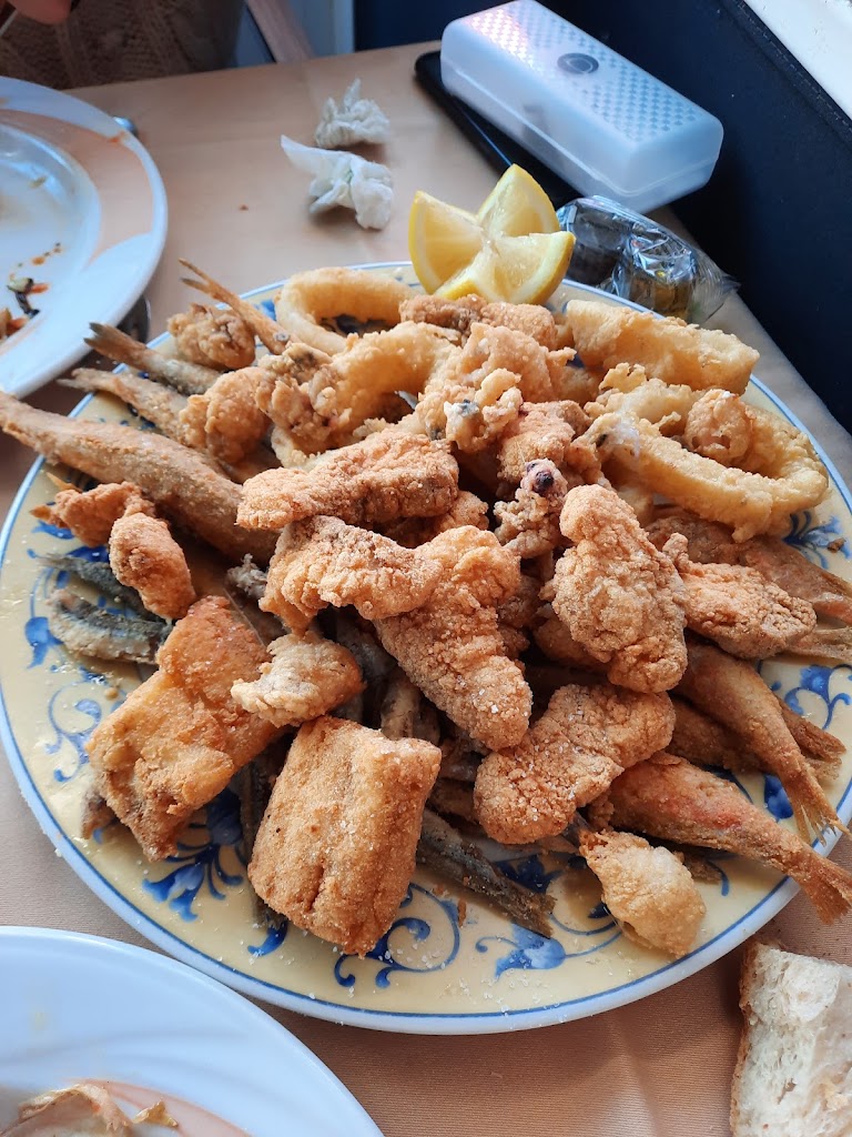 El Carrizal — Comida y bebida