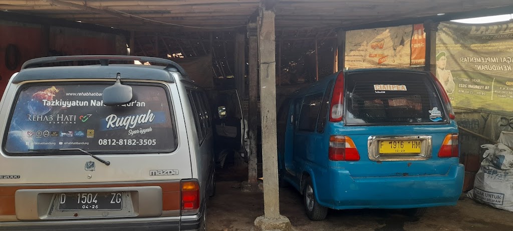 Bengkel Mobil Pak Sandi