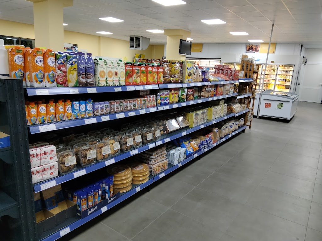 Gasolinera Cepsa Caleruega — Interior