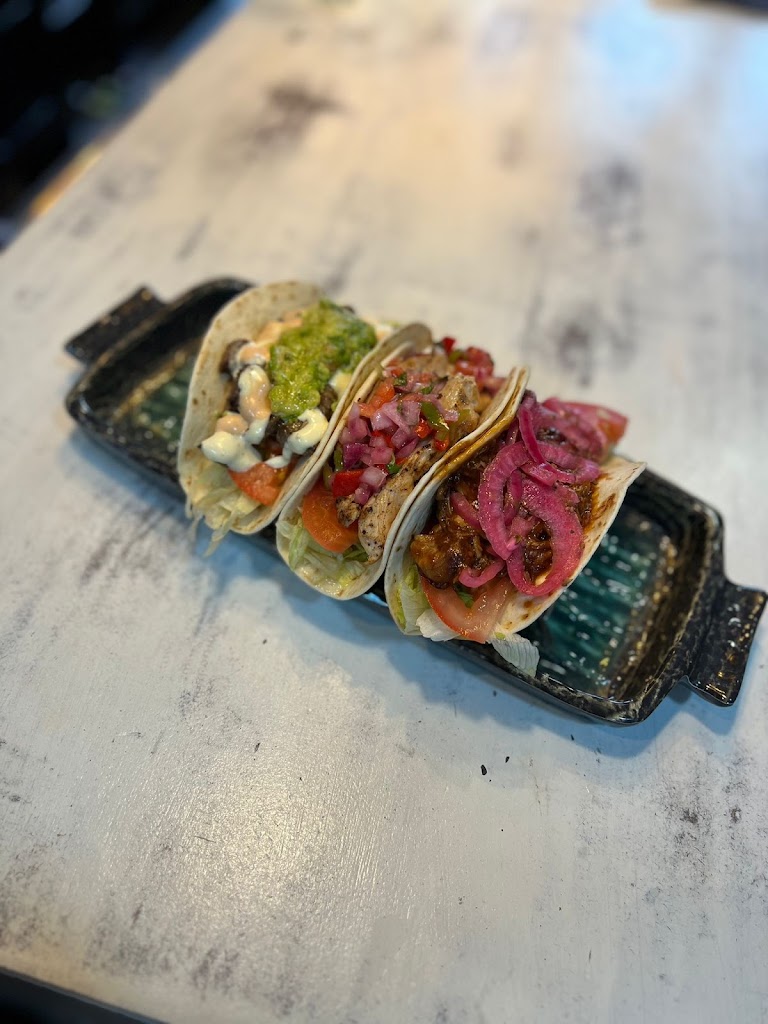 MAISON GREEN — Comida y bebida
