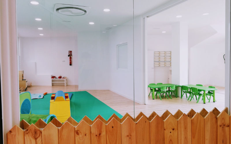 Little Rainbow Centro Infantil