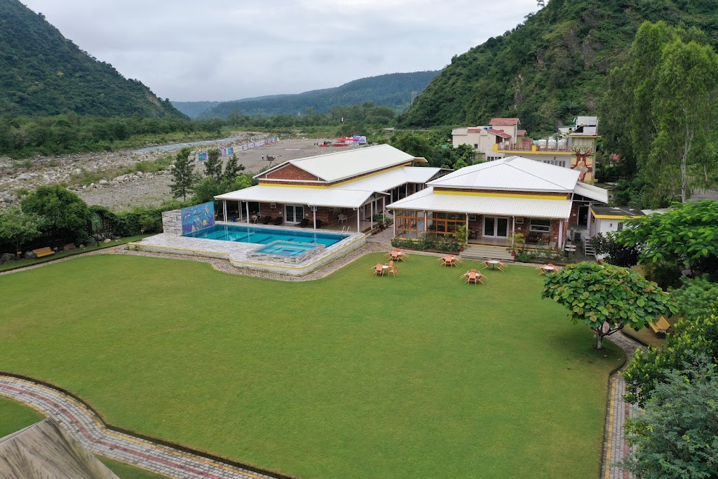 Four Banyans Spirit Nature Resort