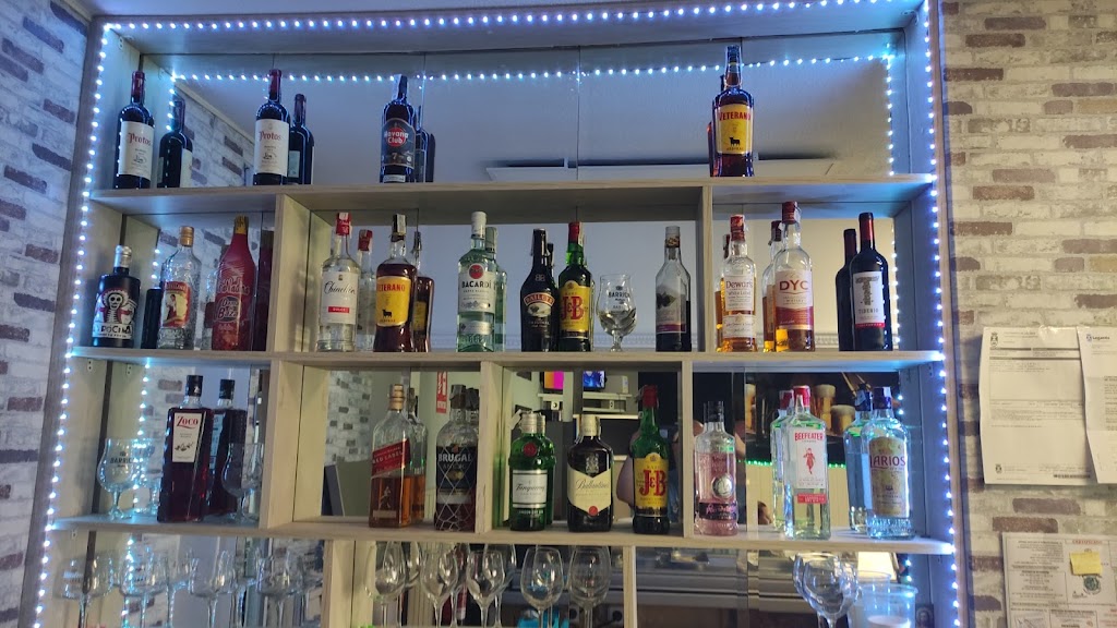 Bar Madrigal — Ambiente