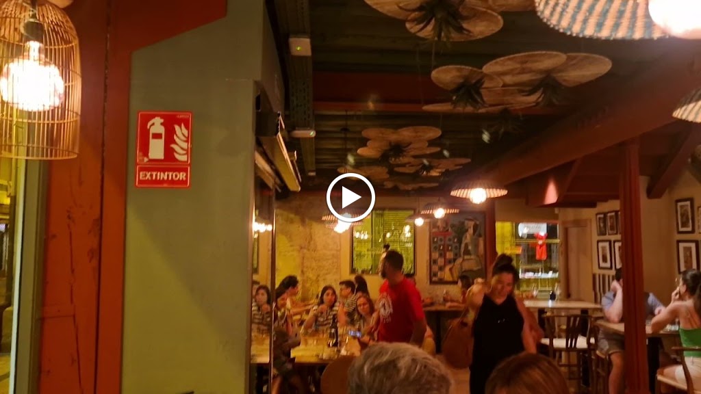 Taqueria La Difunta — Ambiente