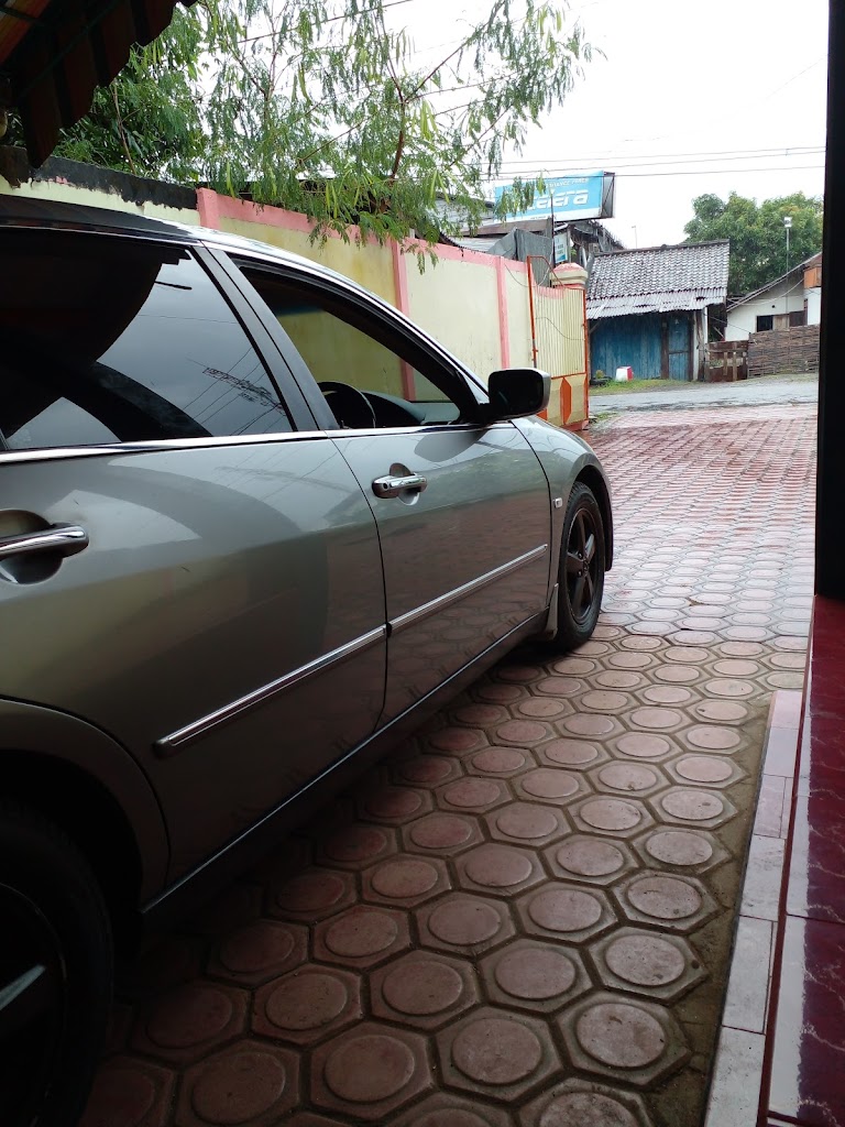 Bengkel Pintu Mobil Pak Yan