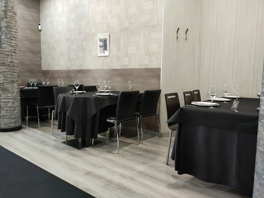 Restaurante FJ Dems — Ambiente