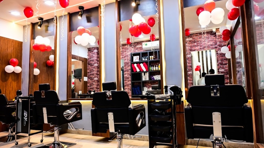 La Visage Unisex Salon