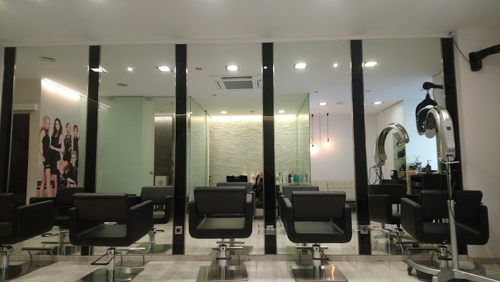 Peluqueria Ramon — Interior